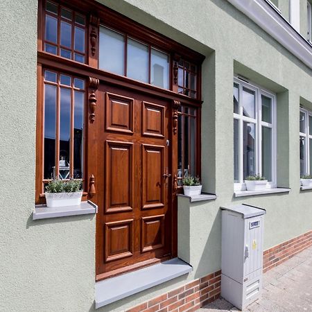 Apartamento Apartament Royal Blue Ustka Exterior foto