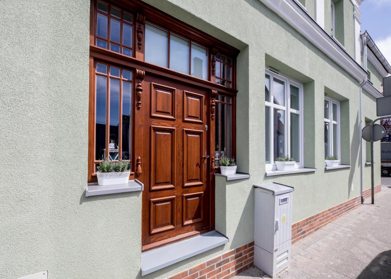 Apartamento Apartament Royal Blue Ustka Exterior foto