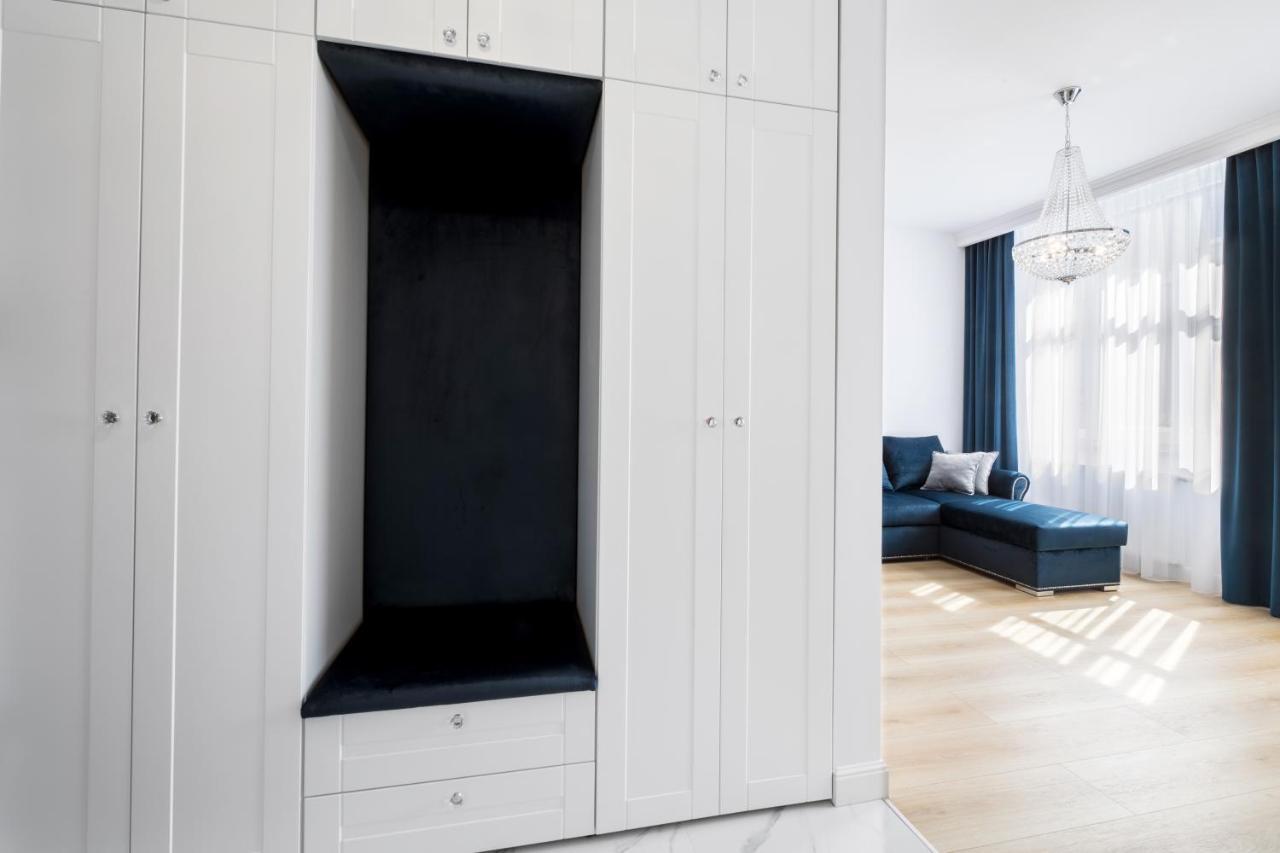 Apartamento Apartament Royal Blue Ustka Exterior foto